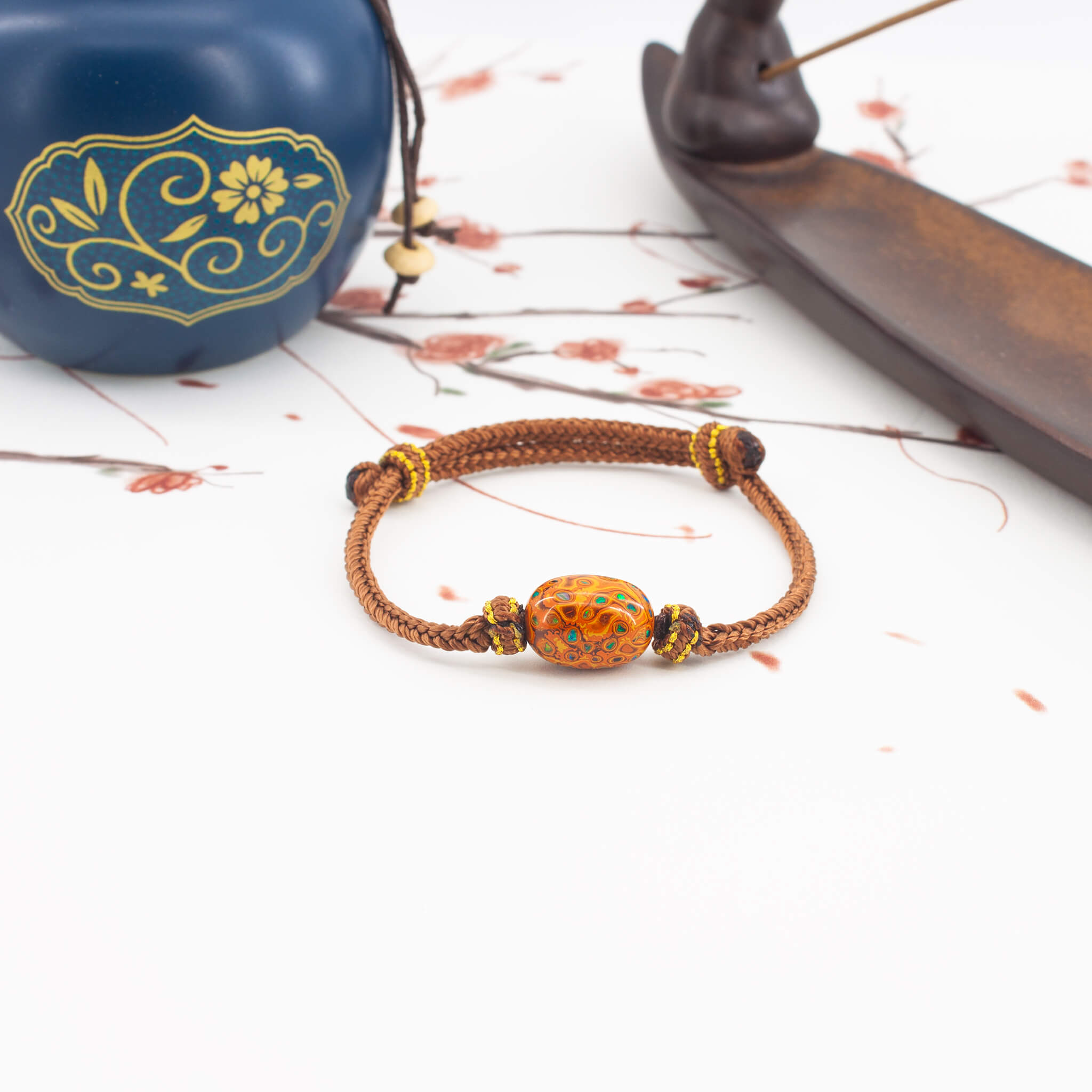 Urushi Amulet Bracelet - Lucky knot