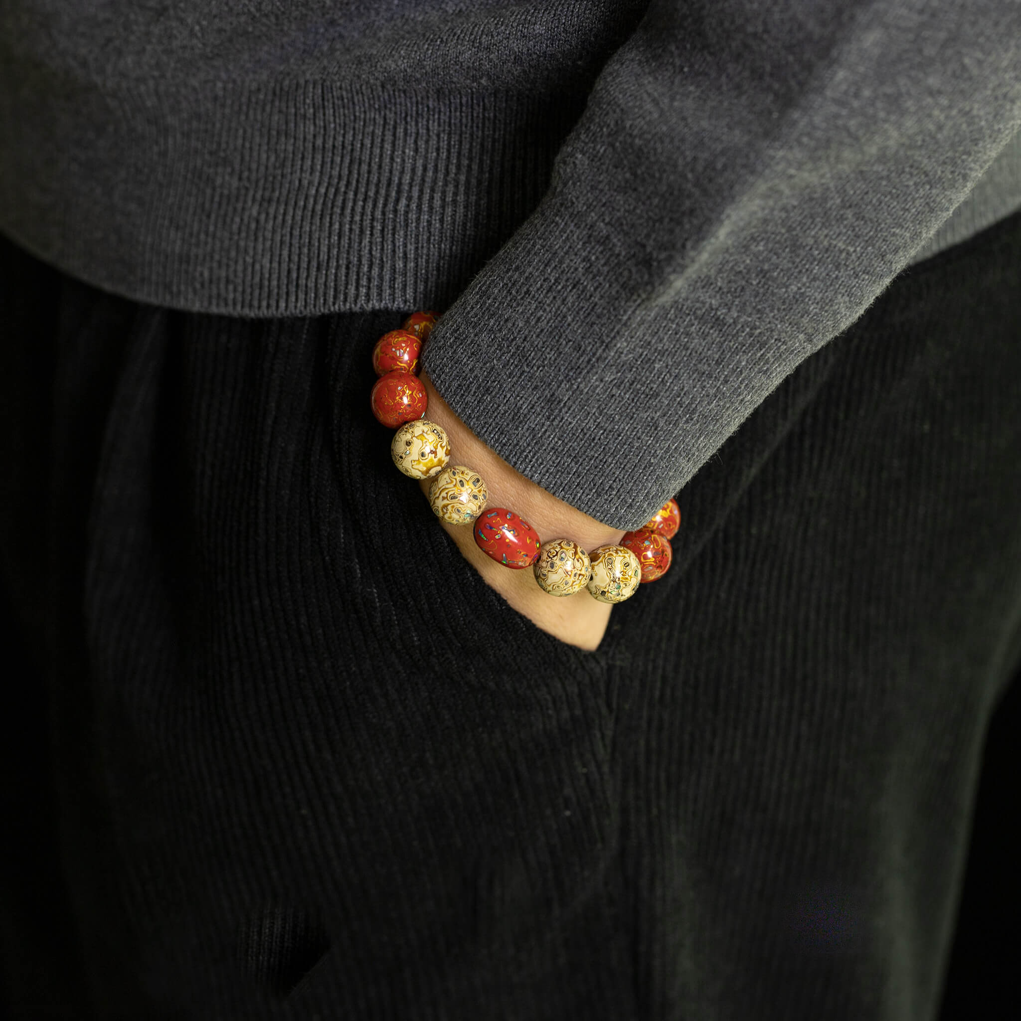 Urushi Heirloom Bracelet – Crimson Elegance(12mm)