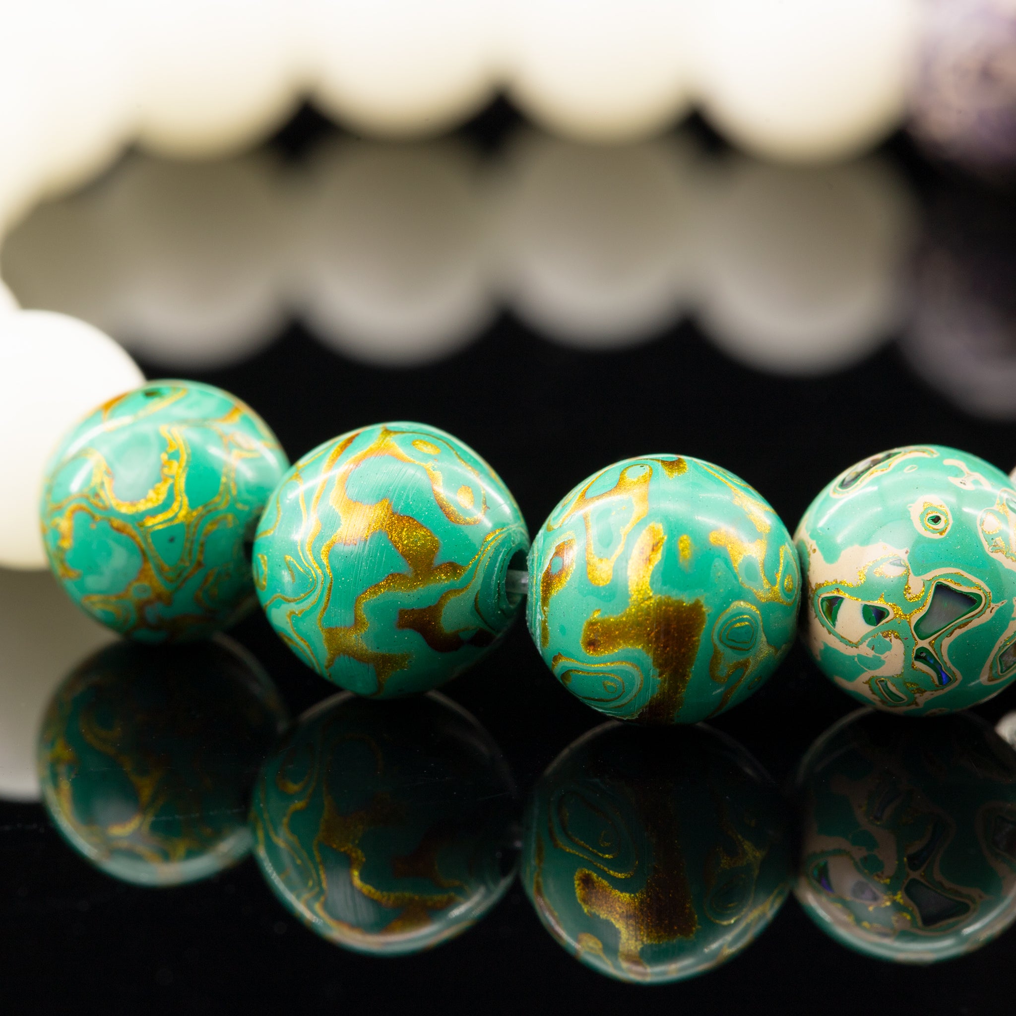 Whispering Colors Bracelet(8mm)