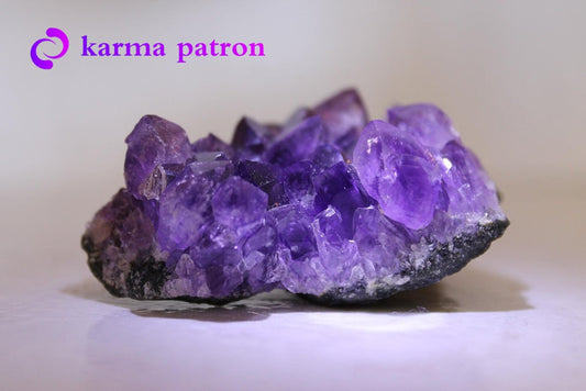 The Power of Amethyst: Benefits, Symbolism, and How to Care for Your Amethyst Bracelet