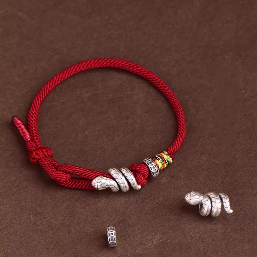 Pulsera de la suerte con amuleto de serpiente de plata de ley 925 con hilo rojo del Año de la Serpiente 