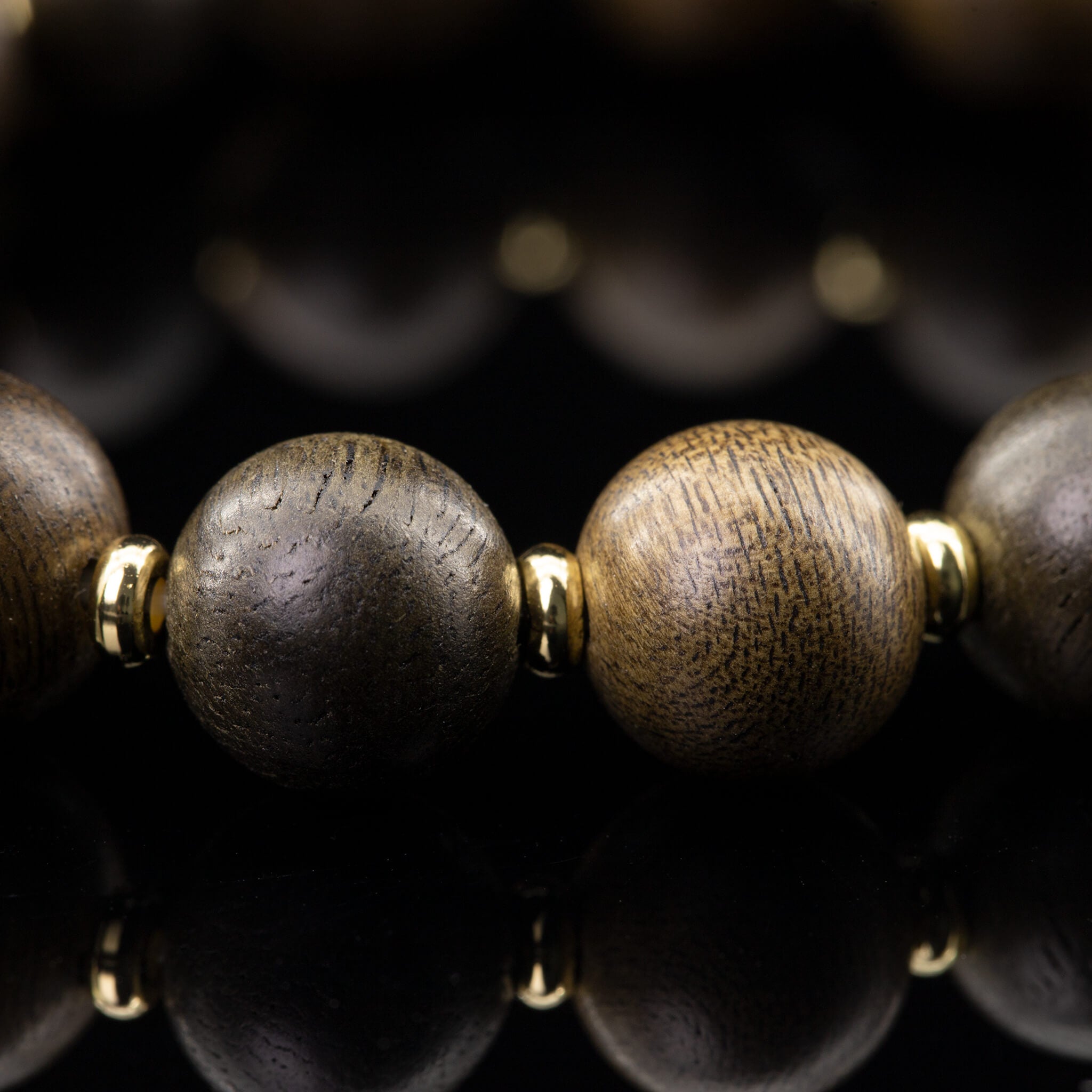 Urushi Heirloom Bracelet – Mystic Agarwood（8mm）
