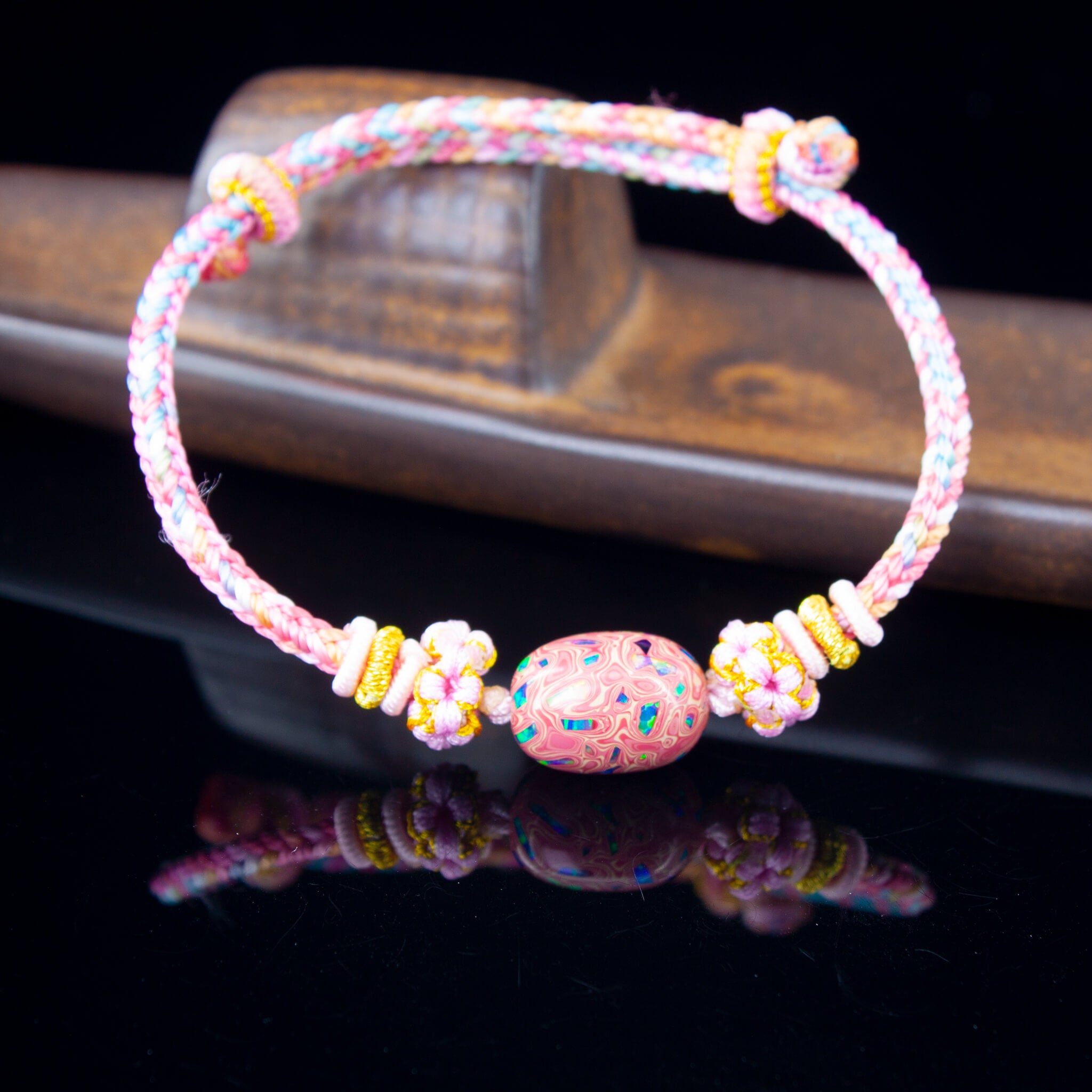 Urushi Amulet Bracelet - Lucky knot