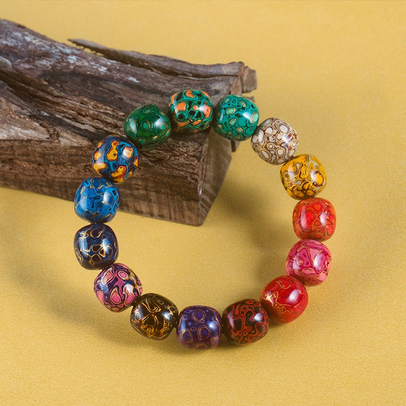 Elegant lacquer bead bracelet with detailed craftsmanship